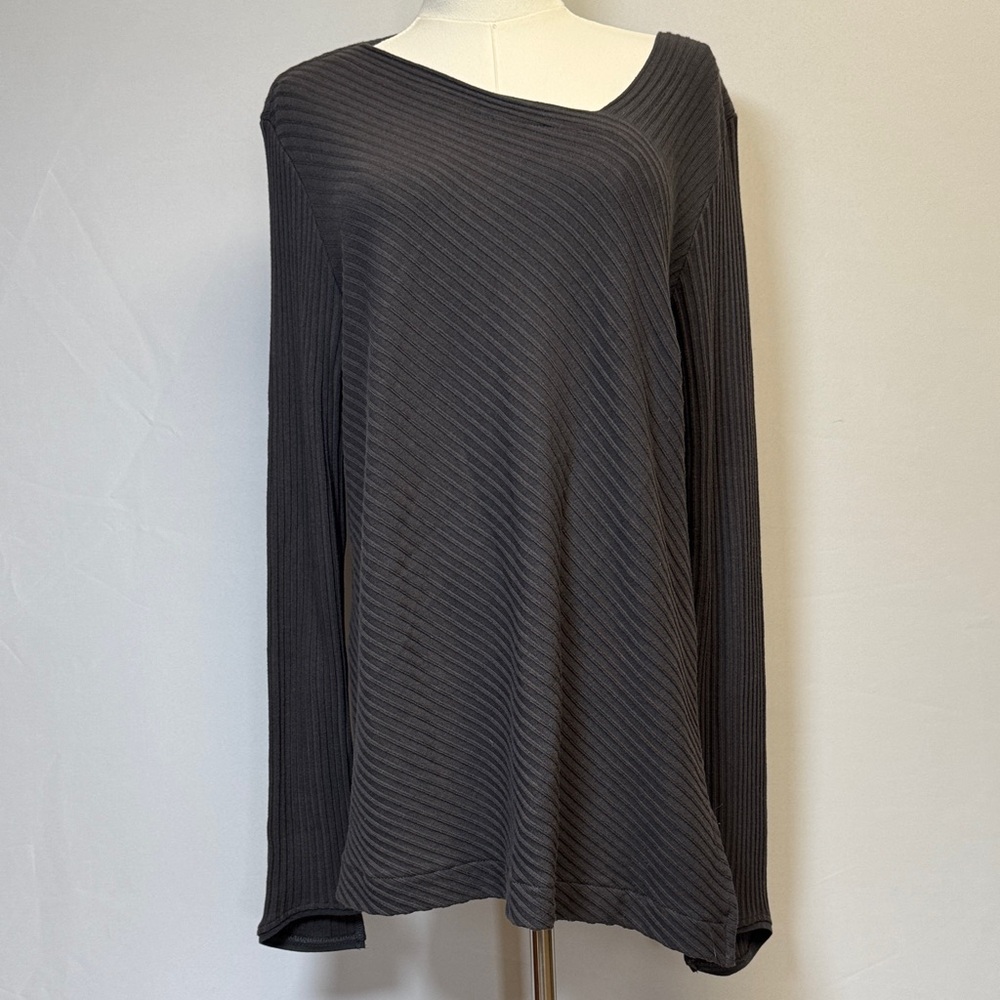 Lotus Eaters Women's Anthracite Ribbed Top Size XL